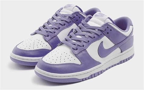 SNEAKERS NIKE LILA 